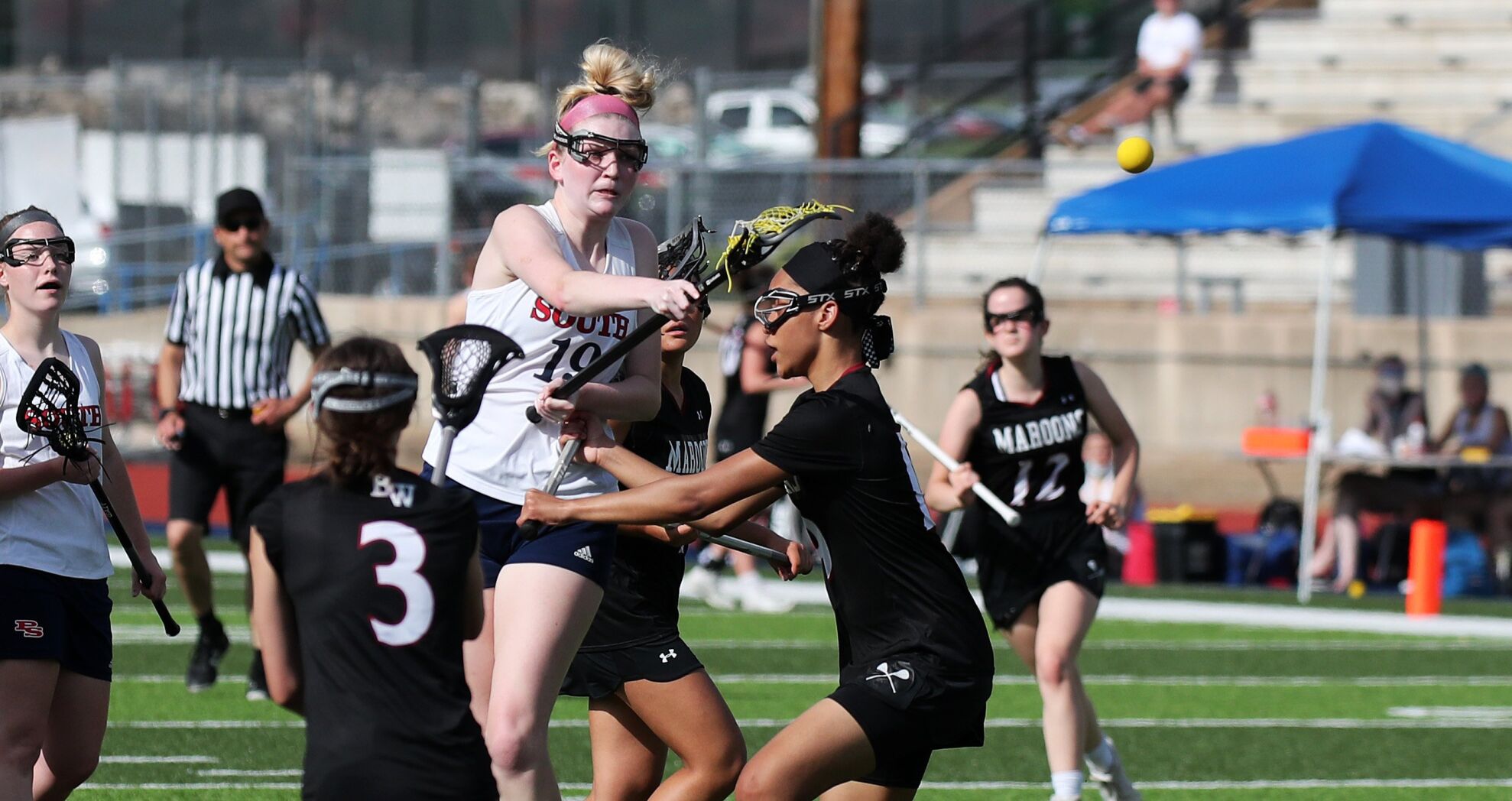 Parkway South 18, Belleville West 2